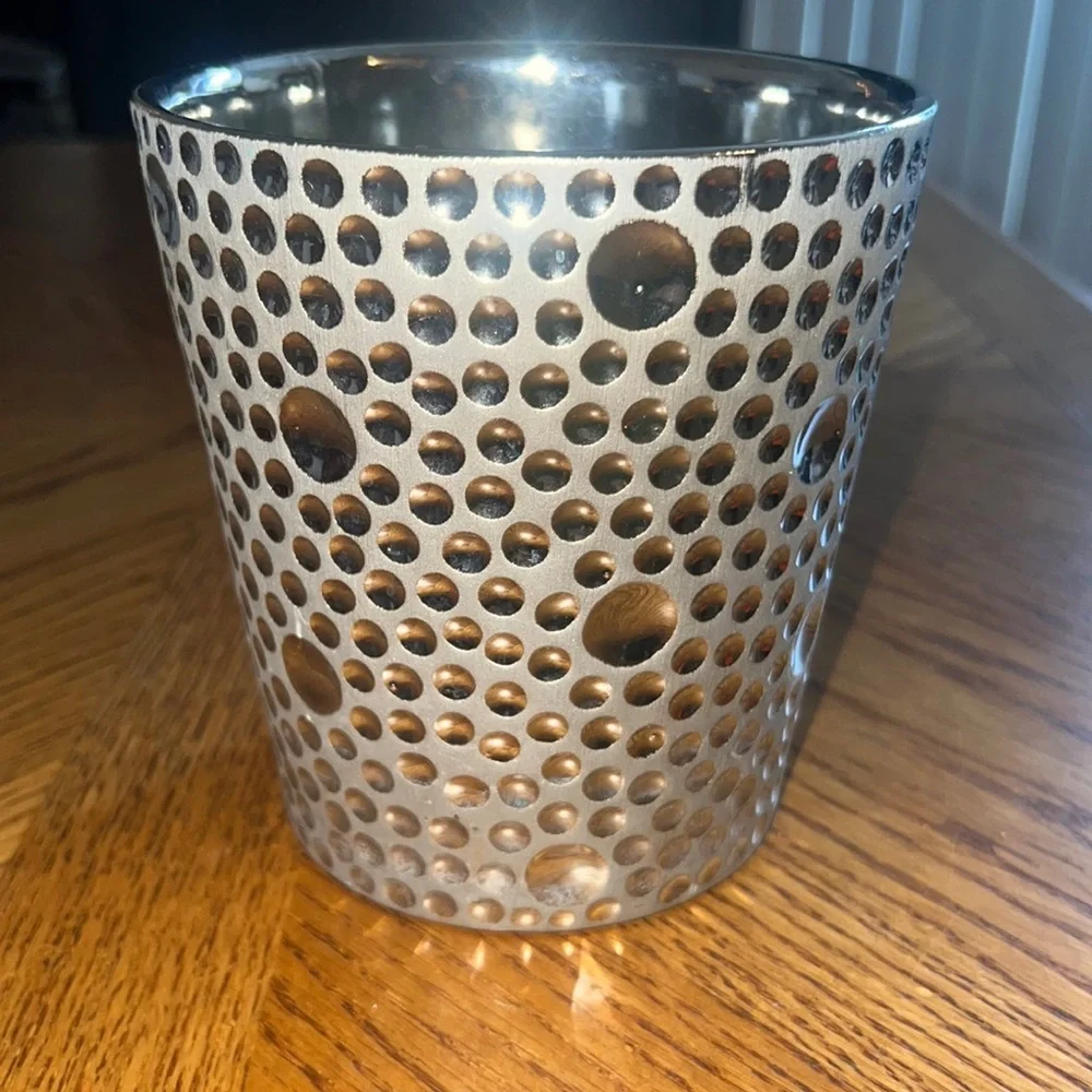 Beautiful Silver vase,planter ,flower, Cosmetic Make-up brush cosmetic holder